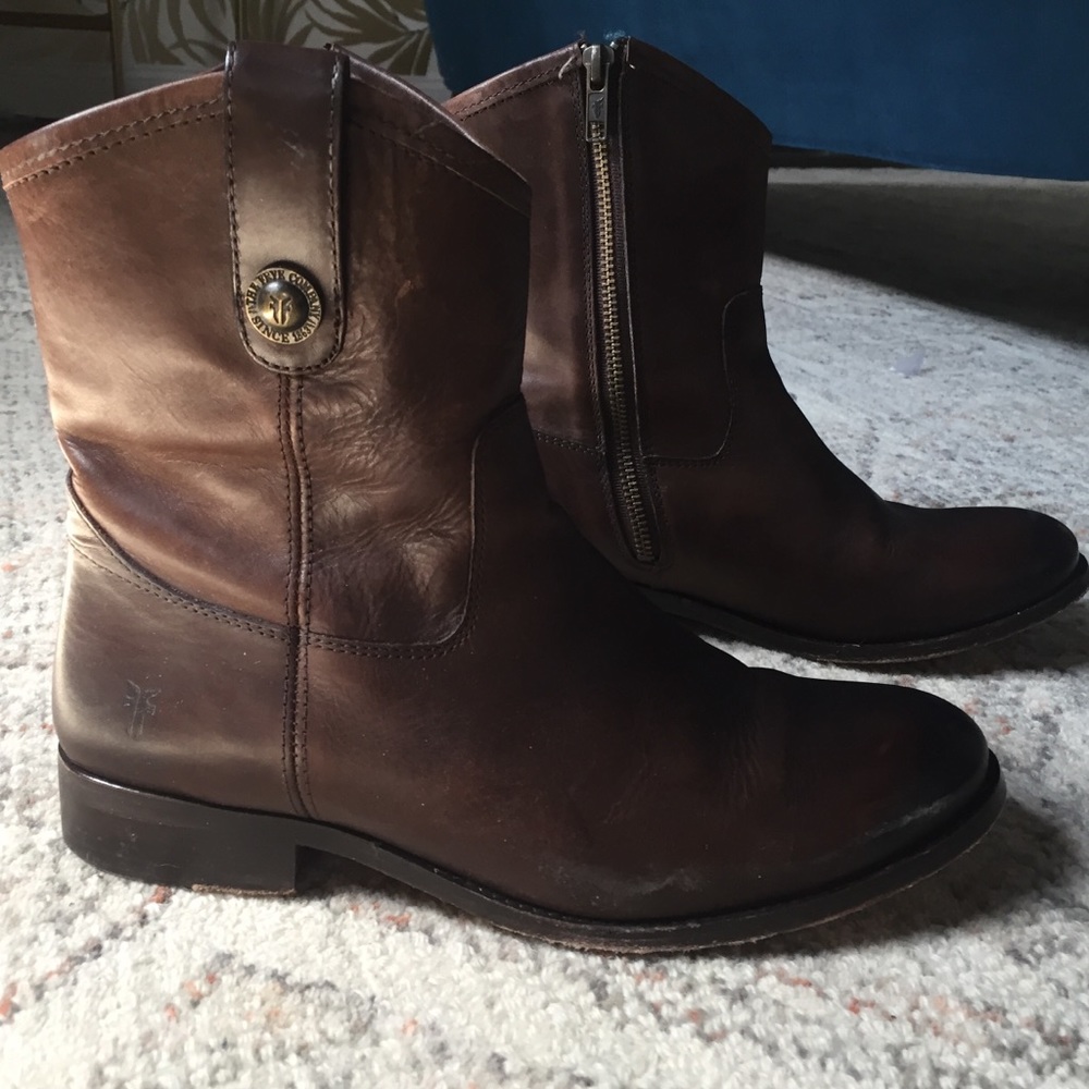 Frye Melissa Short Boots Size 8
